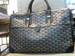 GOYARD CAPETIEN MESSENGER BAG Acceptable Buya